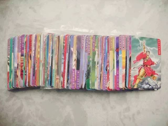 上海热线HOT新闻--这些摆在书包里的回忆 让8