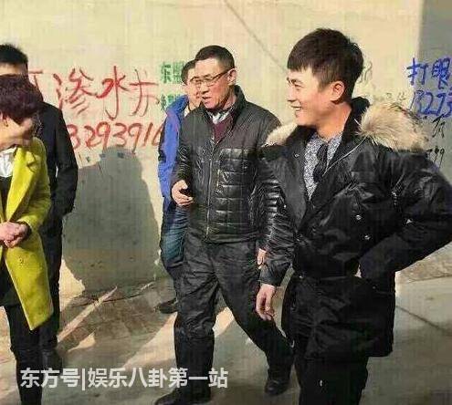 明星回老家什么样? 罗晋钟汉良范冰冰, 最后一张却认不出是谁