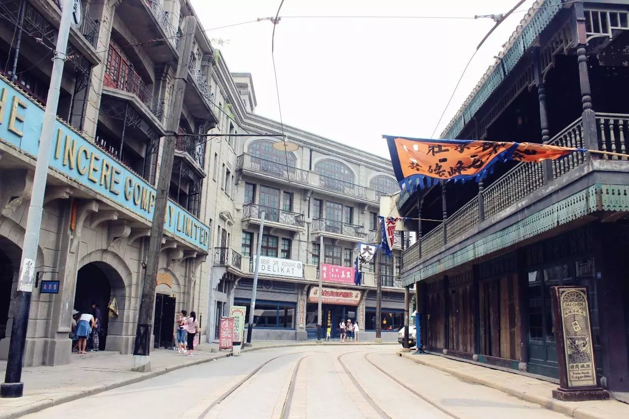 线HOT新闻--中央点名表彰上海松江 未来发展无