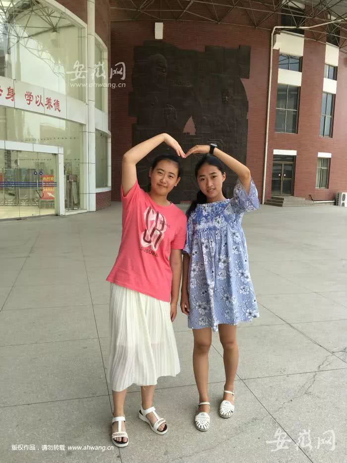 这位24岁上海姑娘,竟然刷爆安徽人朋友圈!颜值