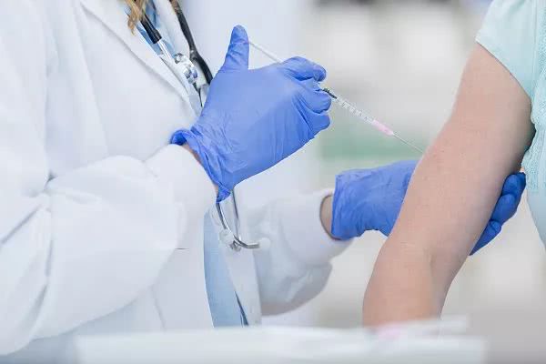 九价HPV疫苗来了!16-26岁适用,超龄了怎么办