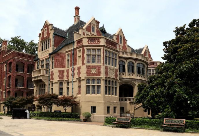 七条线路看魔都经典建筑 1585个商品11月降进