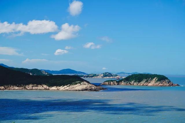 浙江避世宝藏海岛,自驾直达梦幻玻璃海,水清人少不输三亚