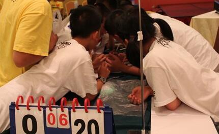 上海热线HOT新闻--民办中小学抵制各大杯赛证