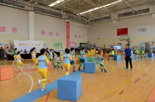 沪中小学体育课改革扩大试点:确保每周4节体育课