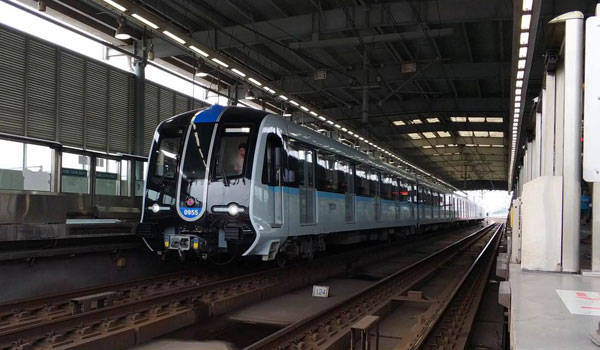 上海热线HOT新闻--沪地铁9号线明起启用新列车运行图 早晚高峰缩短运行间隔