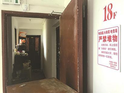 闵行小区鸽棚钉子户屡拆屡建 邻居房价直掉10万元