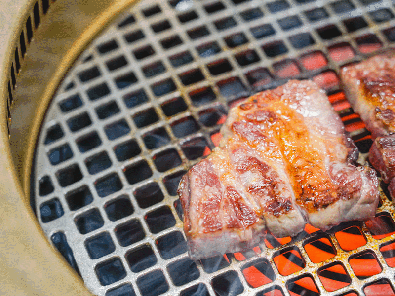 「富士烧肉」魔都首店!曾志伟做“陪衬