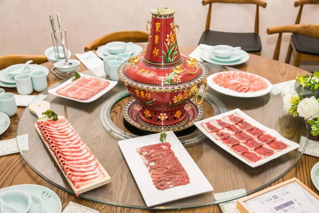 70 知名品牌,30 环球美食…刷新n个首家!