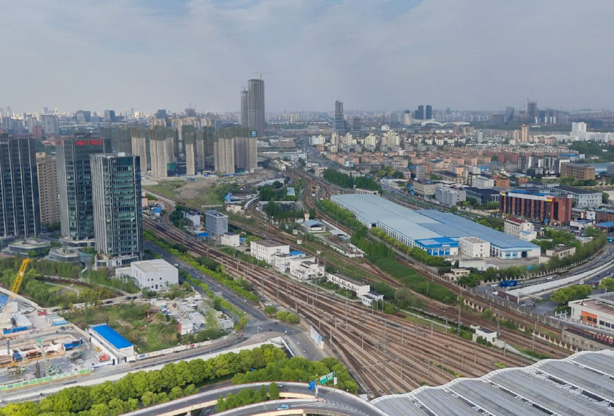 上海地铁3号线石龙路站原本荒凉,现在要建设上