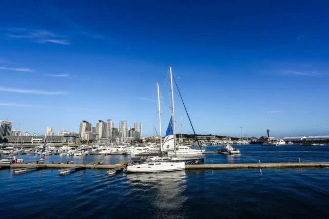 目前，青连铁路线下工程