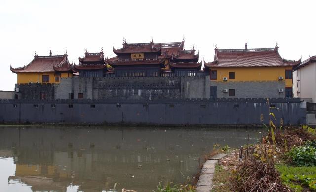 �Ϻ���ó���ٸ���Ƭ���������Զ����룬�Է����������к�Ӱ�죿