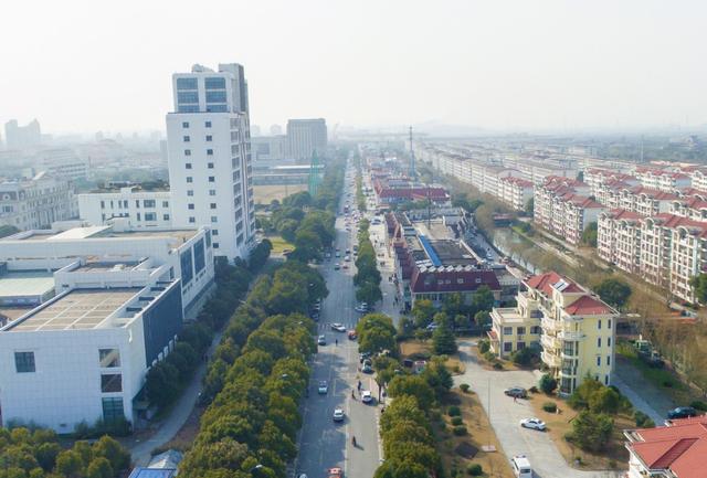 嘉市区人口_上海市区人口分布图