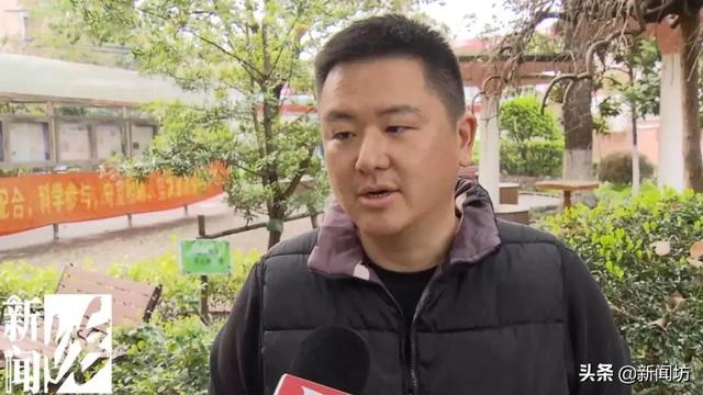 胸闷!沪一小区居民进出家里全靠翻窗?!更可怕的危险还在后头…