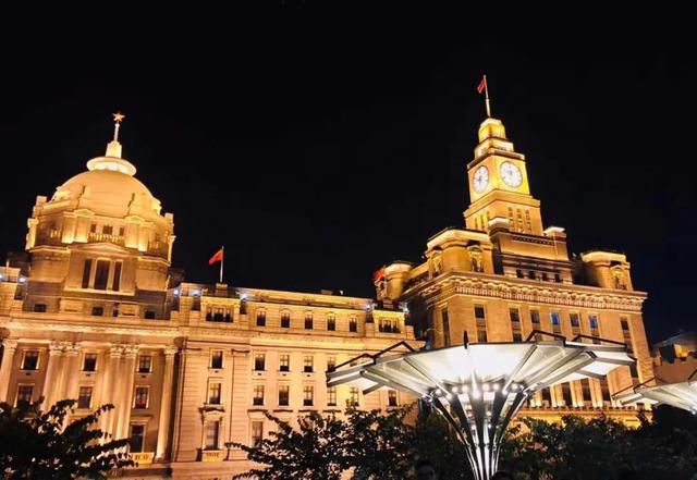晚上的大雁塔看着很好看 IMG84a93e8746b258419607388.jpeg