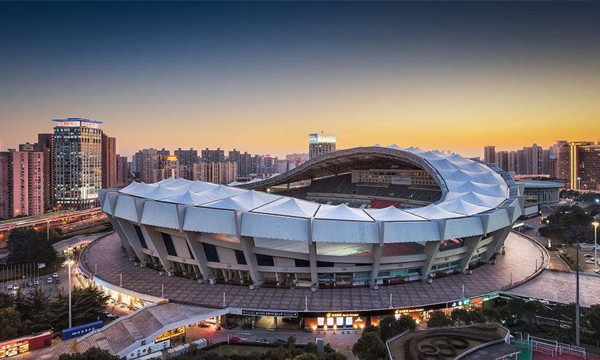 上海最大的体育馆图片