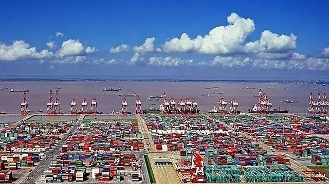 浦东新区是上海经济总量最大_上海浦东新区(2)