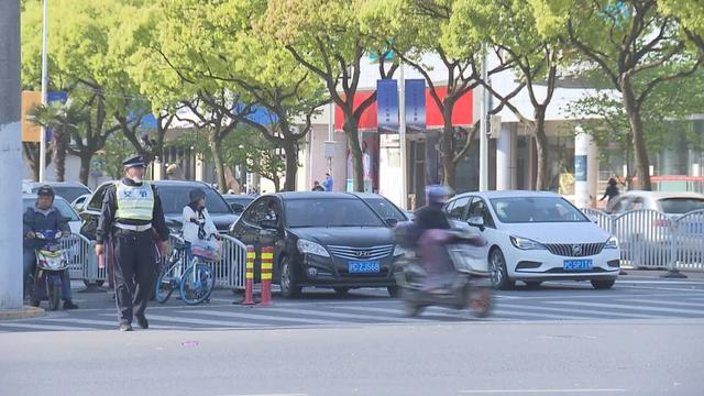 关于金山铁路、公交线路、停车难、网约车等热点问题,金山区交通委权威回应来了→