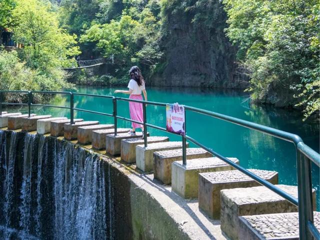 比莫干山小众,神仙山水美过九寨沟,避开人潮私享隐世秘境