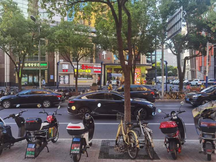 上海韩国烤肉排行榜_上海路边摊也能吃到韩国大排档!超级网红首尔夜市你一定不能错过