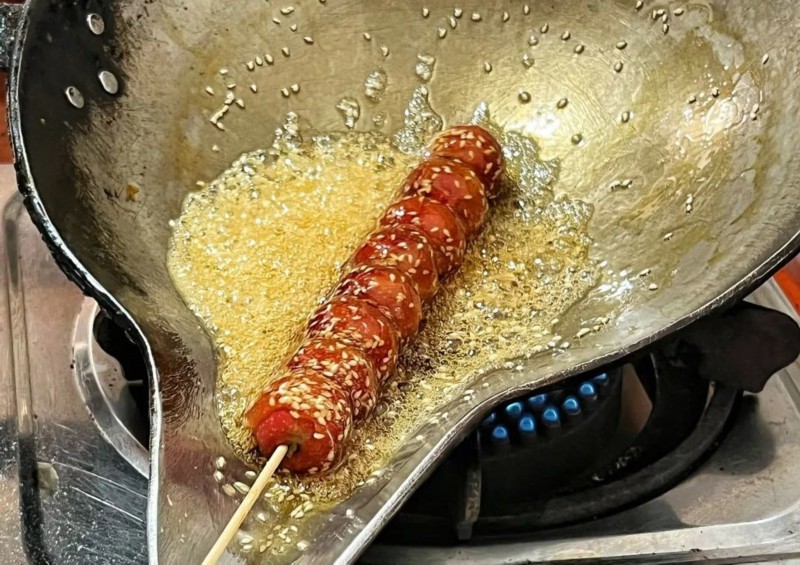 是时候了冰糖葫芦烤红薯糖炒栗子来金山这里感受美食美景的双重治愈