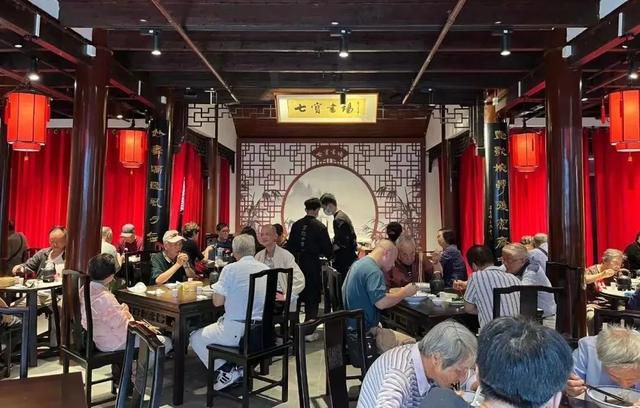 开茶叶店开店流程|从投资预算到选址进货利润全解析
