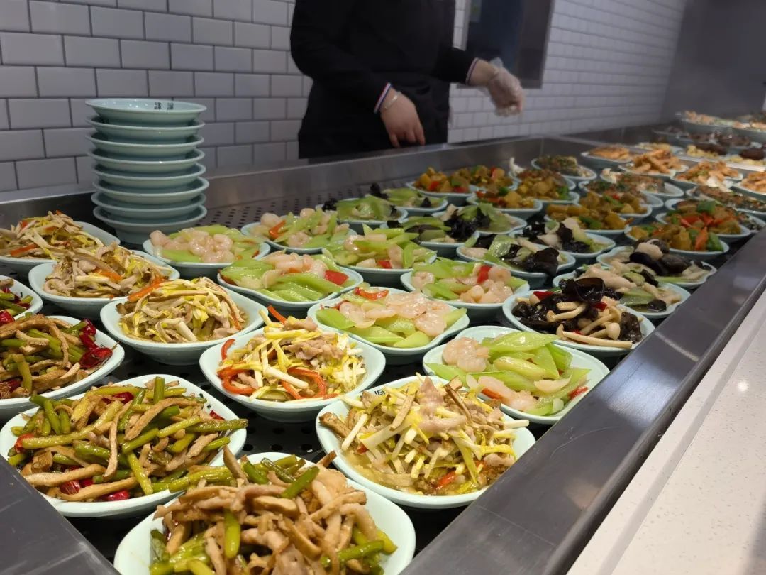 饭圈是吃饭的圈子吗 IMGb8ca3abea89367249518094.jpg