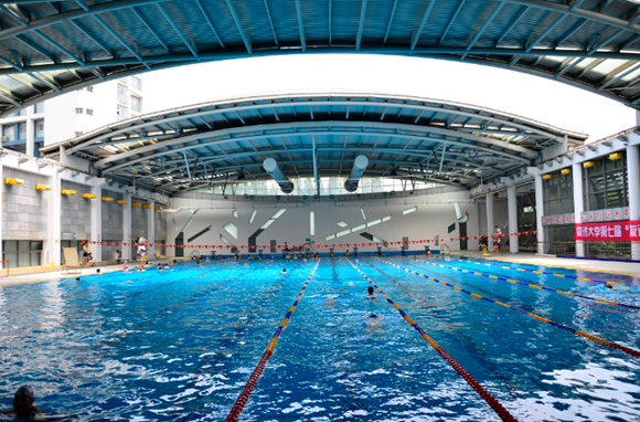最青春:同济大学游泳馆